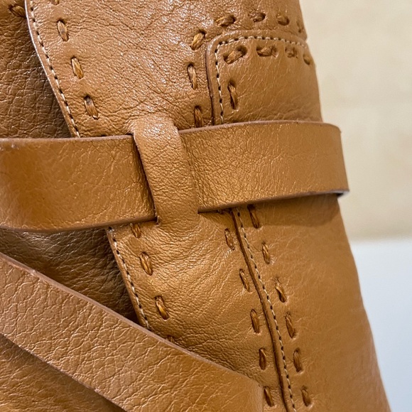 Tan Rachel Zoe ankle boot. Great condition. - Picture 9 of 16